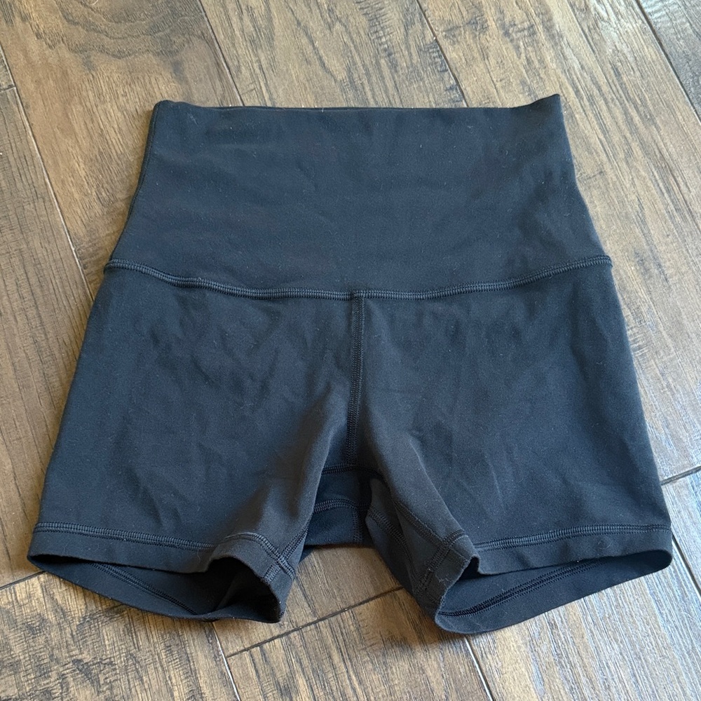 Lululemon Align™ High-Rise Short 4" - Picture 3 of 5